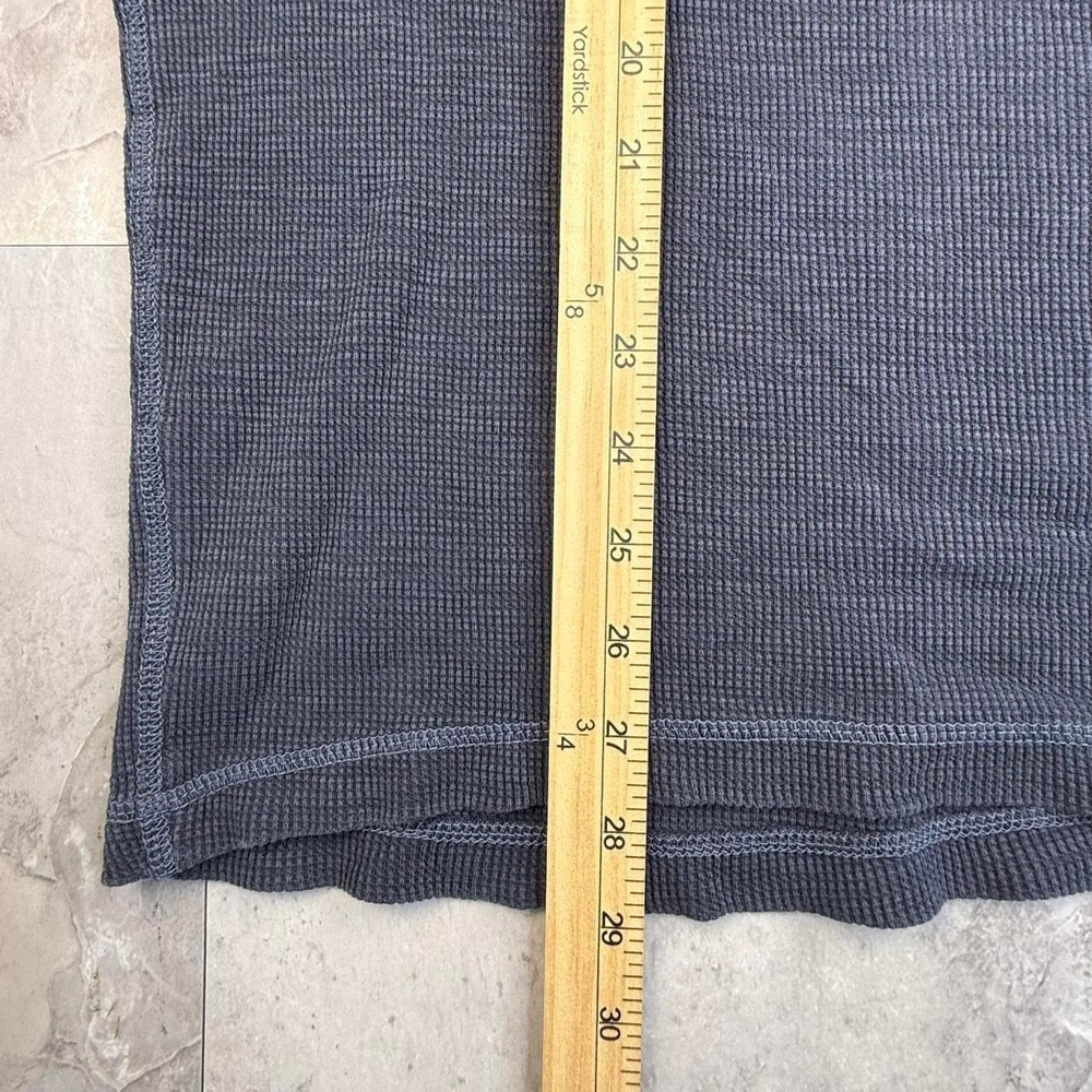 Y2K faded navy long sleeve thermal waffle knit - Picture 6 of 8